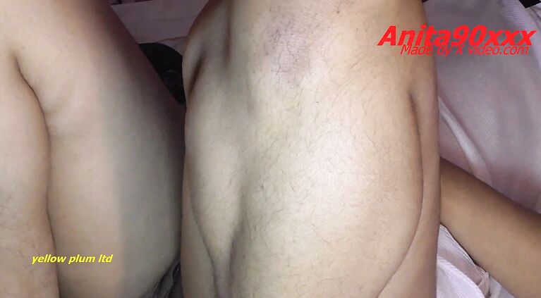 Desi hot bhabi ko tamil land se jaberdasti gand mari dard se bhabi ki chekh nikal gayi with Hindi audio