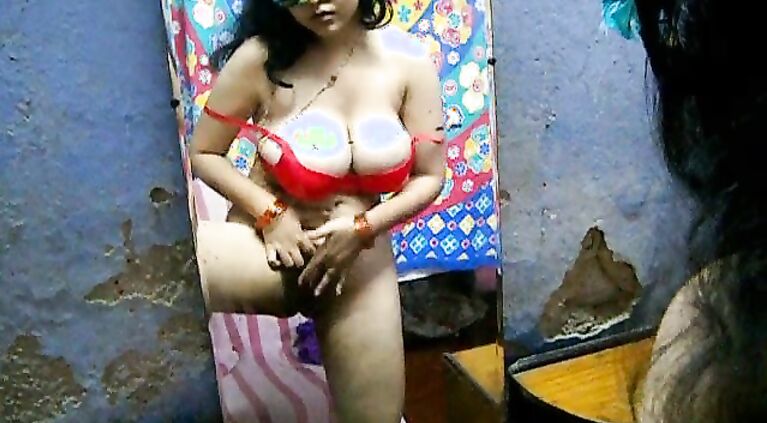 Desi Savita Bhabhi Masturbation Home-Made Sex