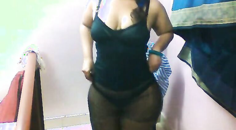 A lil Stocking show