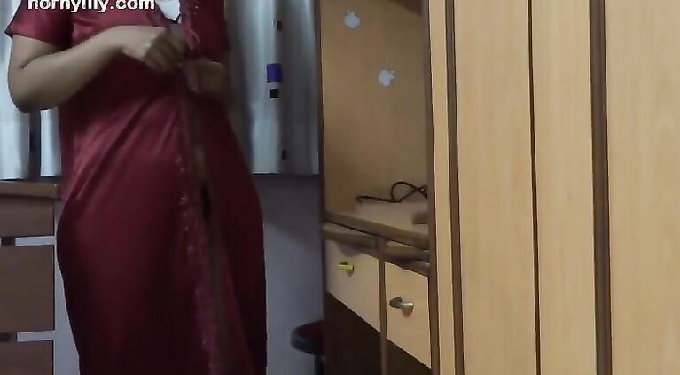 South Desi Masturbating