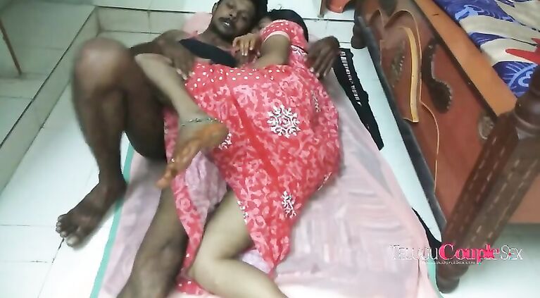 Sexy Telugu Housewife Love Sucking Dick