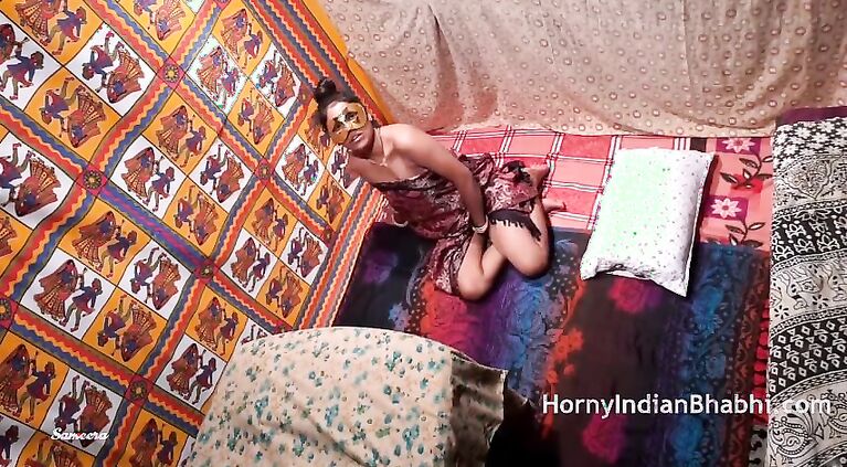 tamil bhabhi desperate to get fucked masturbation porn