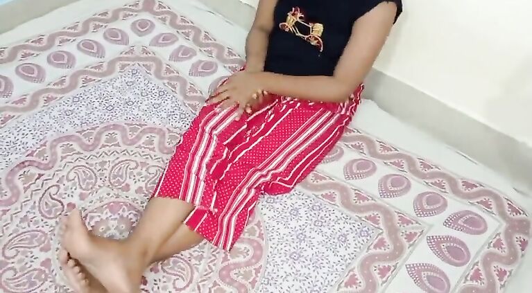 Divya ko Do Lund Se chudna hai bahut pasand