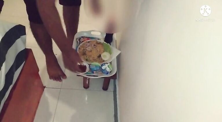 My milf with the hotel room boy fucking. - වයිෆ් හොටෙල් එකේ රූම් බෝයි එක්ක කරපු සෙල්ලම අතේ මාට්ටු