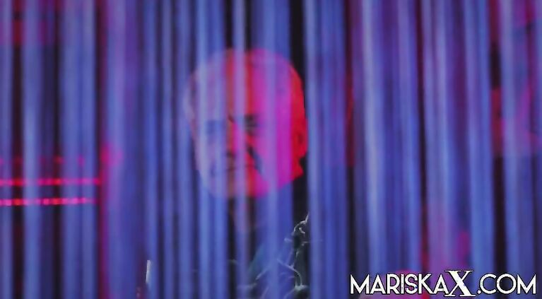 MARISKAX Mariska fucks Sahara Knite while an old man watches