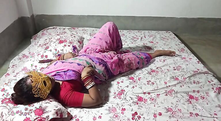 Raju Servant Fucks Nymphos Sick Mistress After Massaging her Feet Indian Fireecouple sex