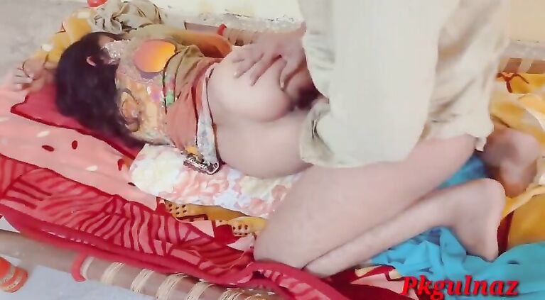 Tamil stepsister fucked by her stepbrother in park behn ki park me chudai