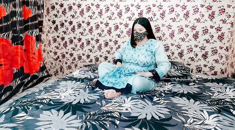 Main Ghar main akaily thi to mere Bhai ne Meri Gand Mar li