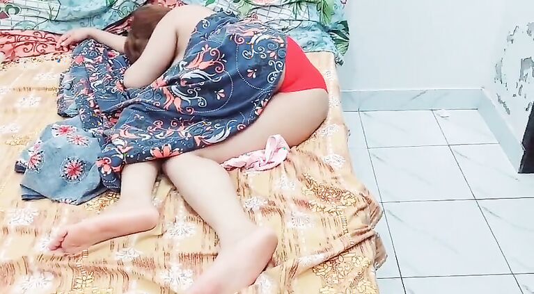 Tamil Stepsister,s Cunt Fucked And Cum in Cunt On Parents Bed