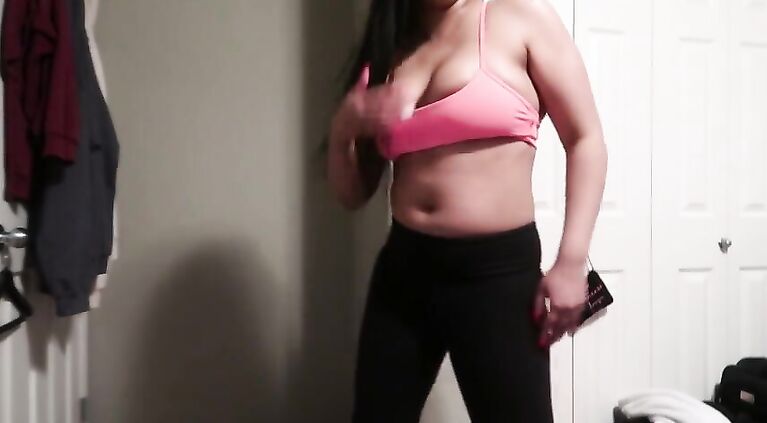 Horny WIFE Slut Stepmom Wants to Suck and TittyFuck A BBC