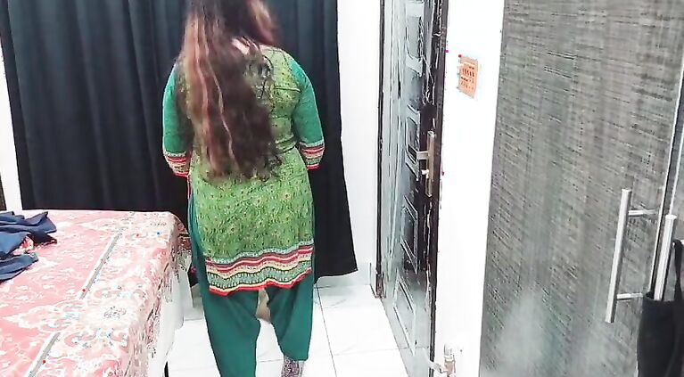 Maid Fantasy Fullfilled With Dirty Talks in Hindi