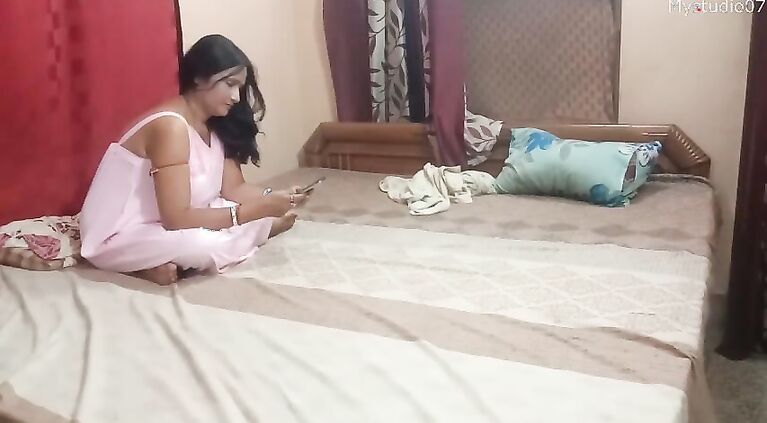 Fucking my sister in law at home alone in indian style, Home-Made with clear Hindi audio!!