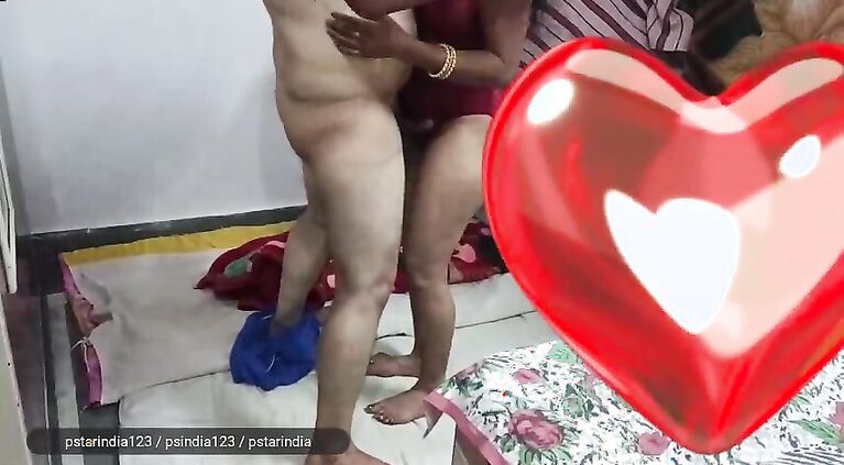 Huge boobs tamil girl rough fucked by guy