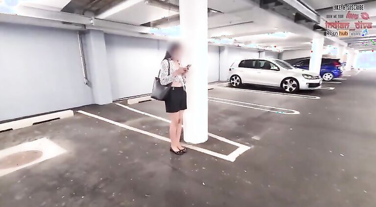 Tamil office girl giving Oral to her Boss