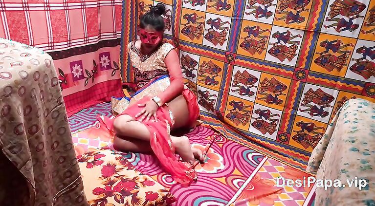 Cute Tamil bhabhi fucked very rough sex in sari by devar