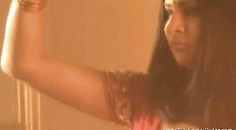 Hot Belly Dancing From Exotic Jav Woman Having Time
