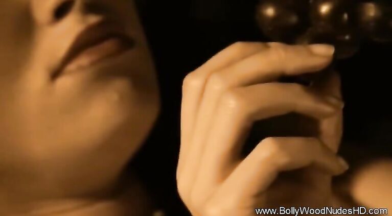 The Teasing Look From Bollywood Princess