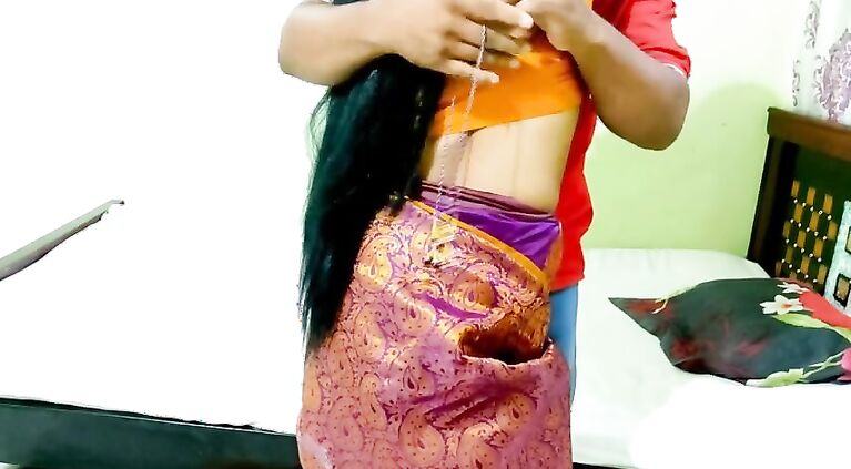 Indian milf xxxfucking by her husband on her wedding anniversary day