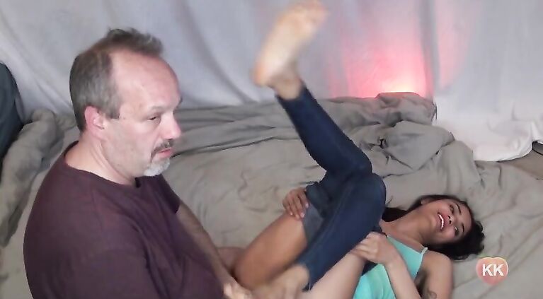 Fucking Missionary with Feet in Mind - Custom vid