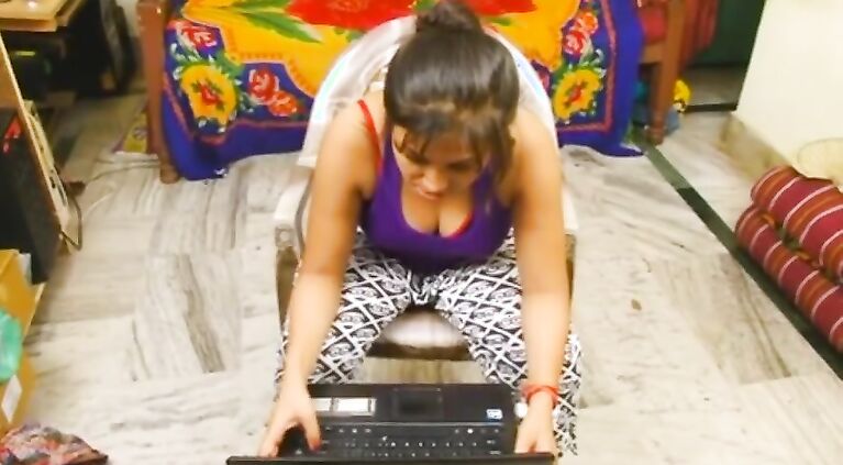 Cute And Cute Girl Taking Bath With Boyfriend South Desi Bathroom Sexvideo