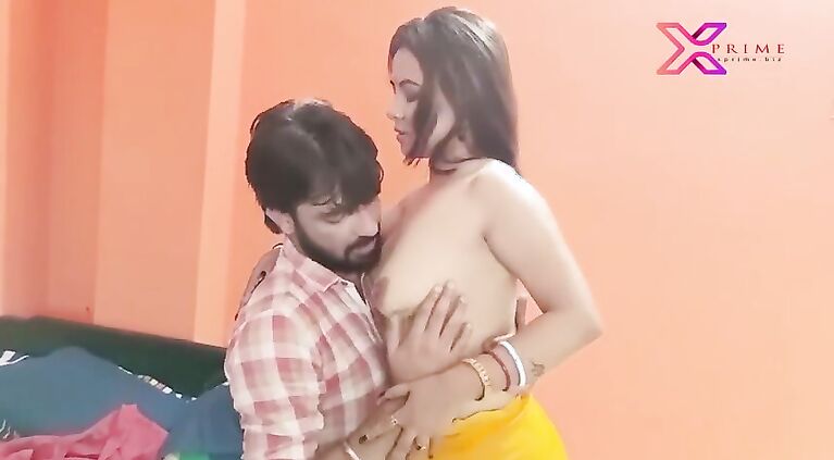 Desi Bhabi’s wedding night sex