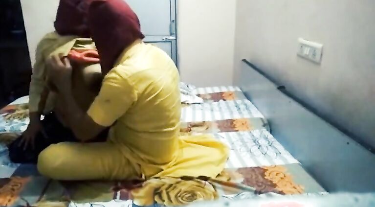 HARDCORE ROUGH TAMIL SEX NEWLY MARRIED COUPLE Clear Hindi Audio chudai 2022