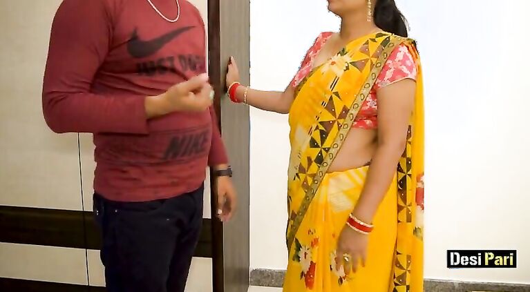 Indian Pari Bhabhi Sex During Home Rent Agreement With Clear Hindi Voice