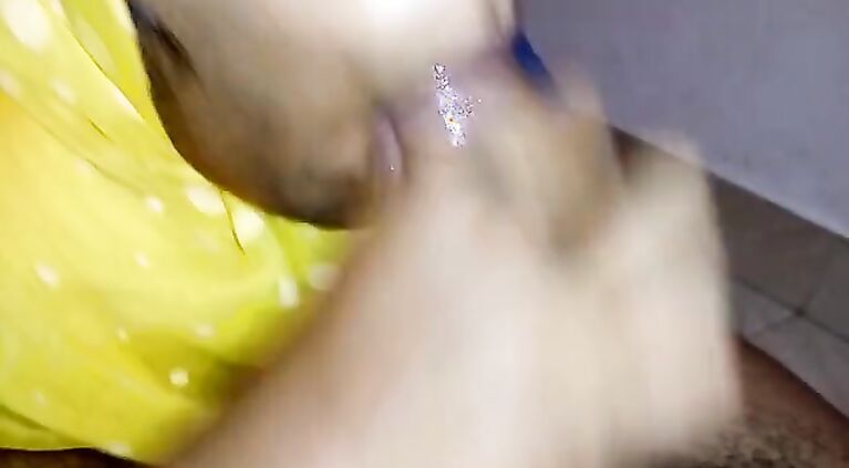 DESI MUSLIM GIRL IN HIJAB DEEPTHROAT ORAL AND DRINKING LOT OF MY CUM