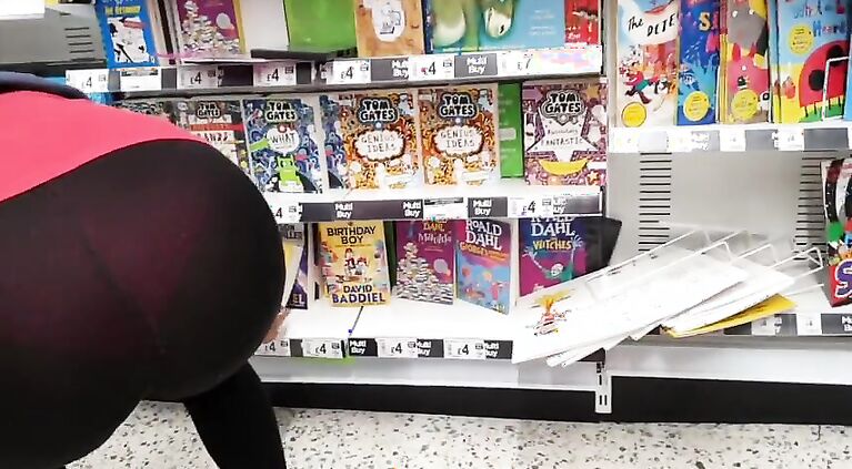 Candid See Through Leggings in a Shopping Mall - Thick Booty and Cameltoe View