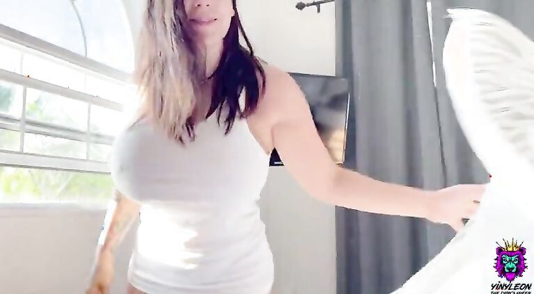 Huge Boobs Brunette makes a guy cums Twice with her Wet slippery Cunt