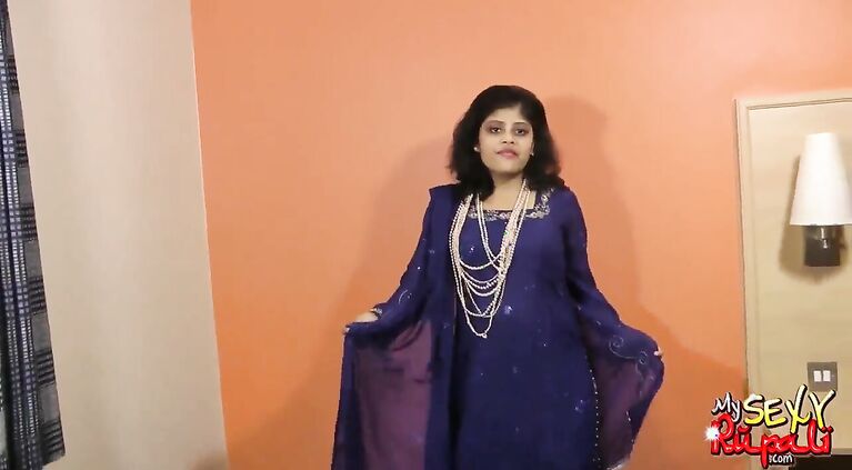 Tamil sweet Rupali using a dildo masturbating