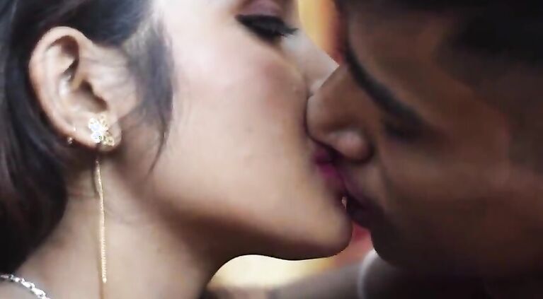 Beautiful Tamil Innocent having sex with her Boyfriend