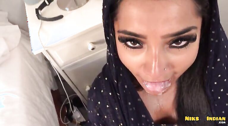 Big Boobs – Real Indian Maid In Salwar Suit Fucked Hard By Her Saheb