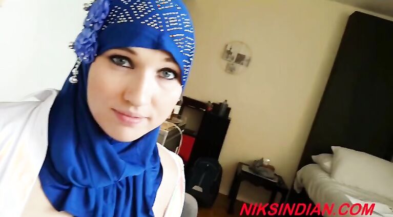Muslim teenage girl fucked hard by stepbrother at home