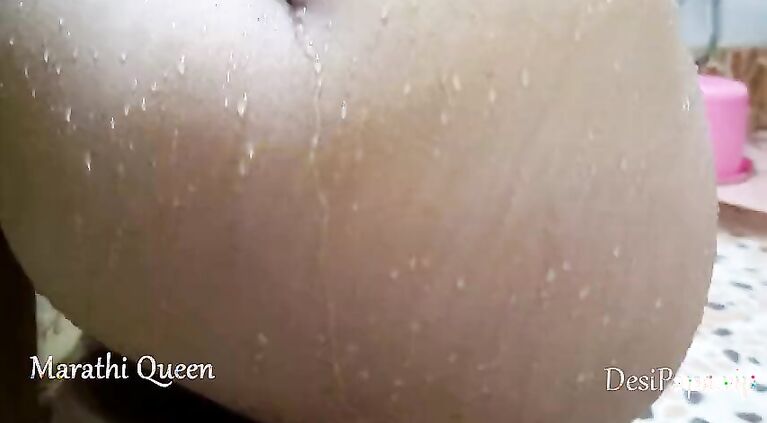 Tamil Bhabhi Fingering Cunt While In Shower – Erotic Indian Masturbation Sex Movie