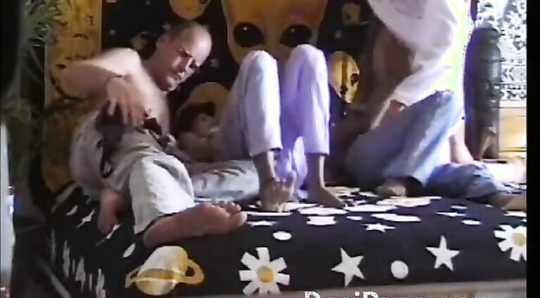 Farsi Sheikh Fucking Teen Desi Girl In Group Sex