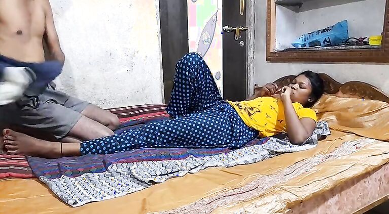 18 Year Old Tamil Indian Couple Fucking With Horny Skinny Sex Guru Giving Love To GIRLFRIEND