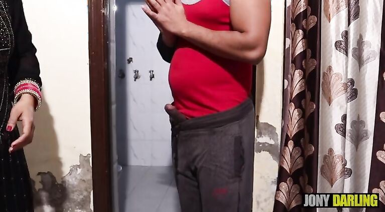 Horny Punjabi Bhabhi caught bihari in her bathroom doing Masturbation and Punished him by sucking cunt
