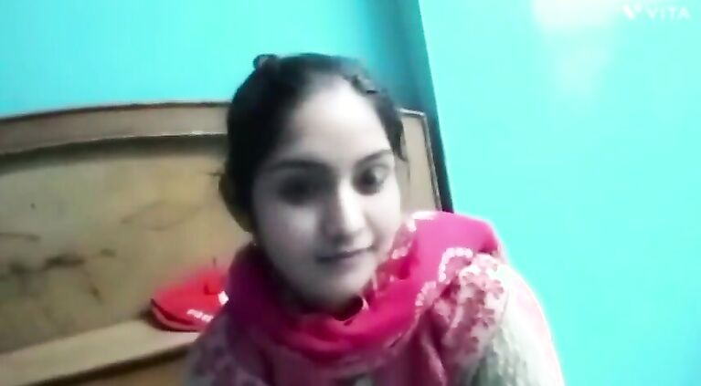 Bhabhi ne devar ko bulakar galat kaam kiya jab Pati office gya hua tha