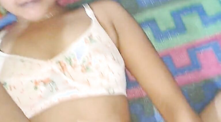 Very cute nymphos tamil sex couples