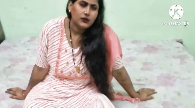 Stepson fucks aunt in Hindi audio