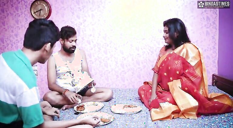 OMG Padosh Ki Bhabhi Ki Thukai Dewar aur jawan virgin launde ke sath ( Hindi Audio )