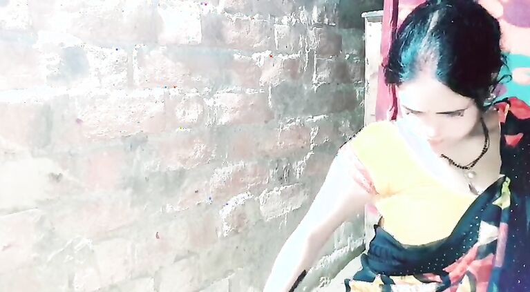 Mommy Married Woman Gets Fucked by a boyfriend,Hot stepsister got sex relaxation from her stepbrotherIndian sex hindi audio