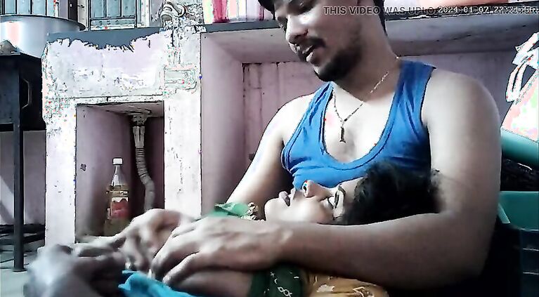 Tamil house housewife huge wonderful boobs