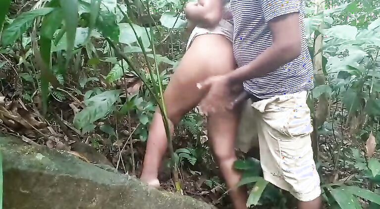 Sri lankan indian tamil indian beautiful jungle sex