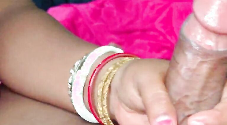Indian mature Close-up Oral & cum in mouth - Bangla audio