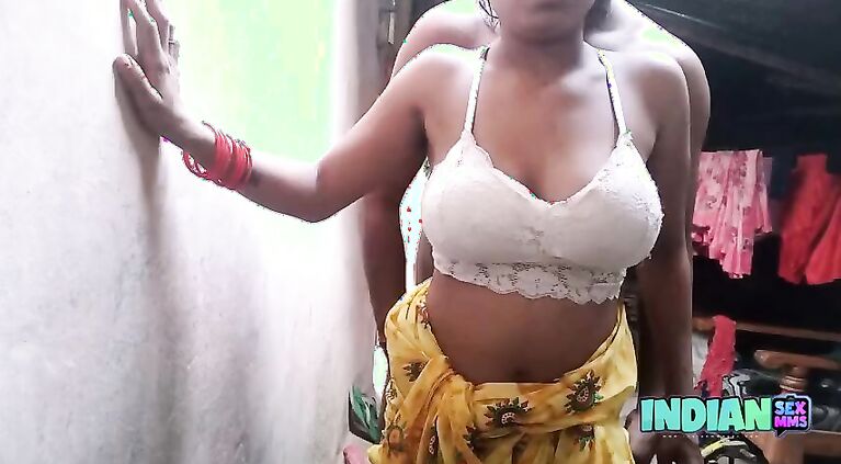 Jawan Kaamwali Bai Ki Subha Sawairay Chudai Tamil Sex
