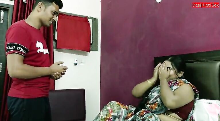Tamil Sexy Couple Softcore Sex! Homely Sex With Clear Audio
