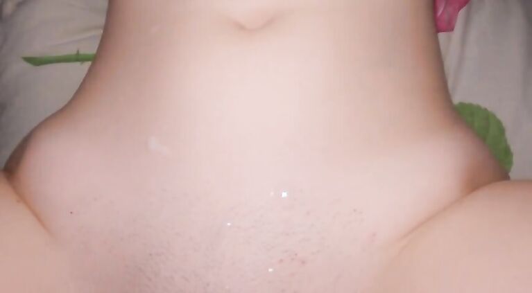 redhead pretty with tiny tits gets cremy