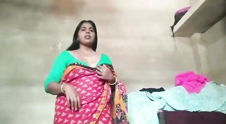 Village beautiful aunty cute movie